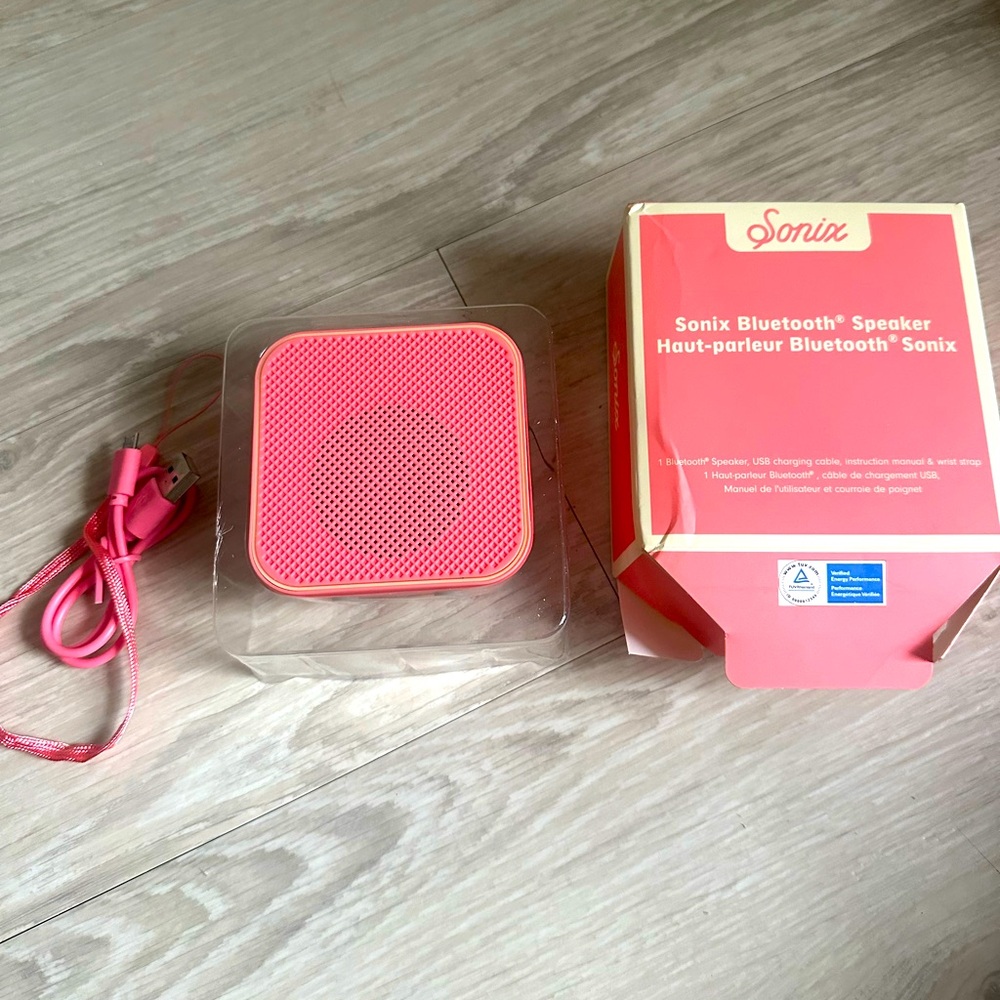 Sonix Bluetooth Speaker